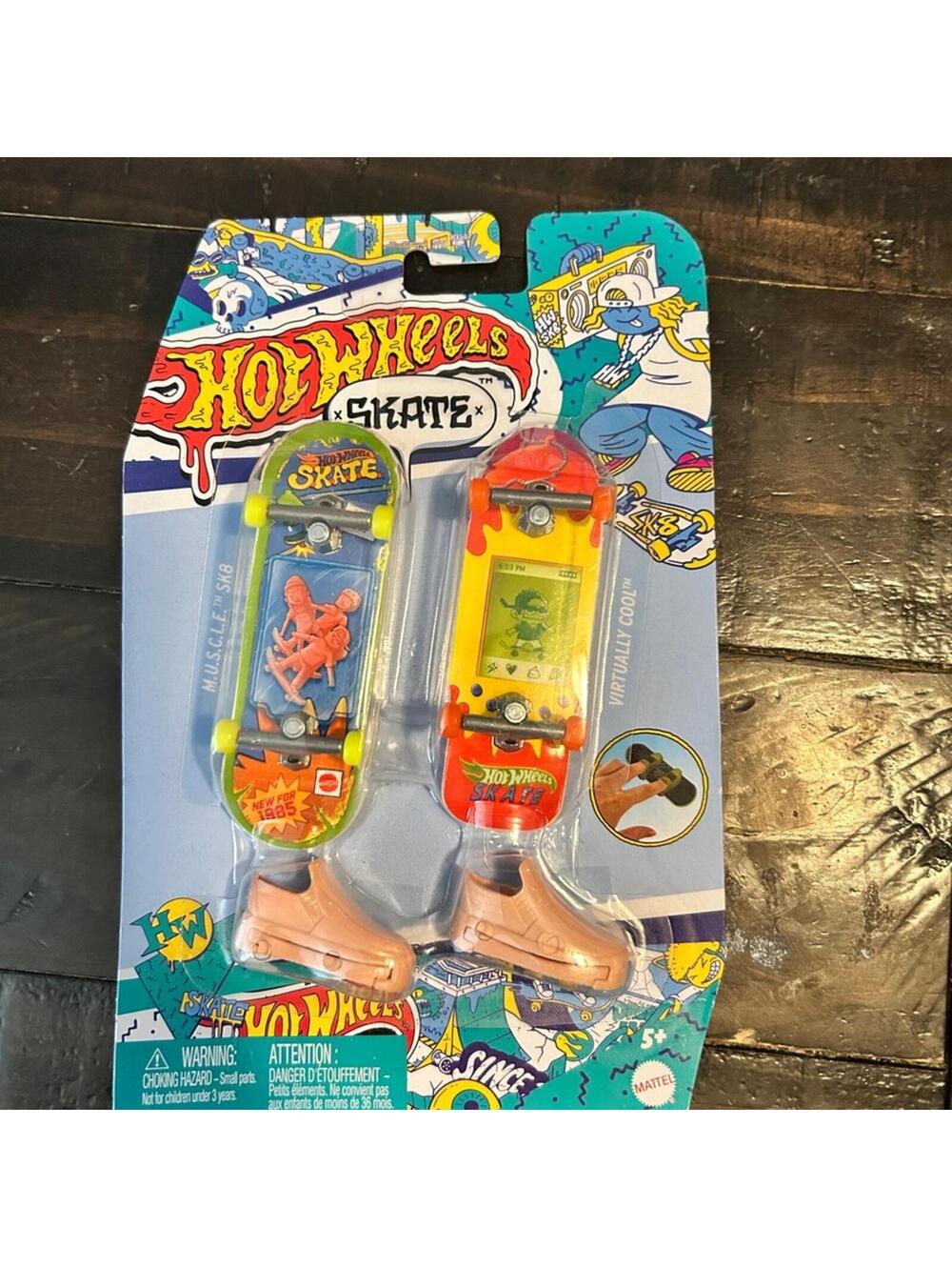 Skatie Hot Wheels Skateboard Set - Red, Yellow, Blue